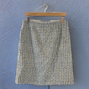 Karen Scott Fully Lined Tweed Skirt Size 16 Zipper and Button Closure
